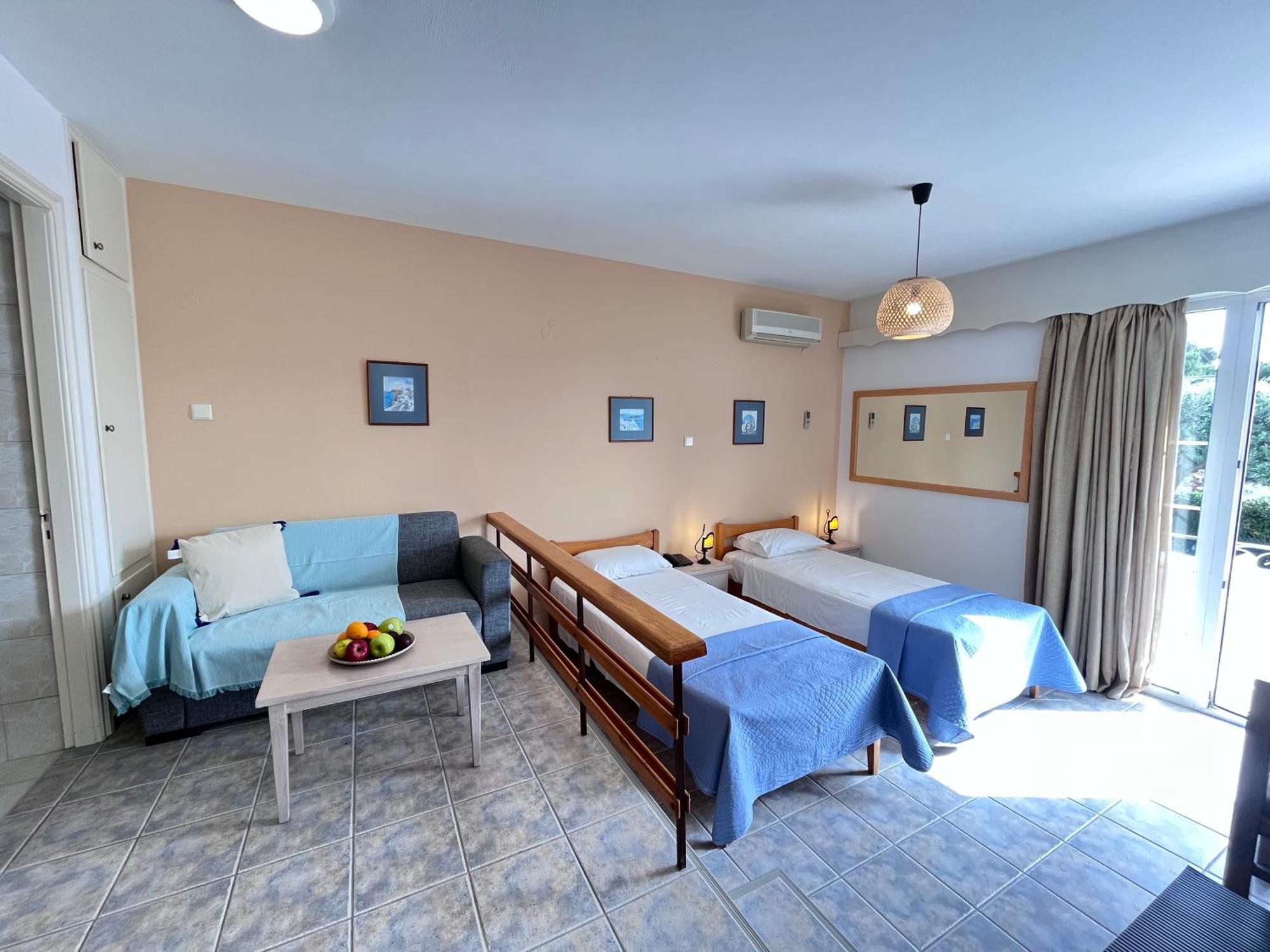 Hotel Elena Alinda  Exterior photo